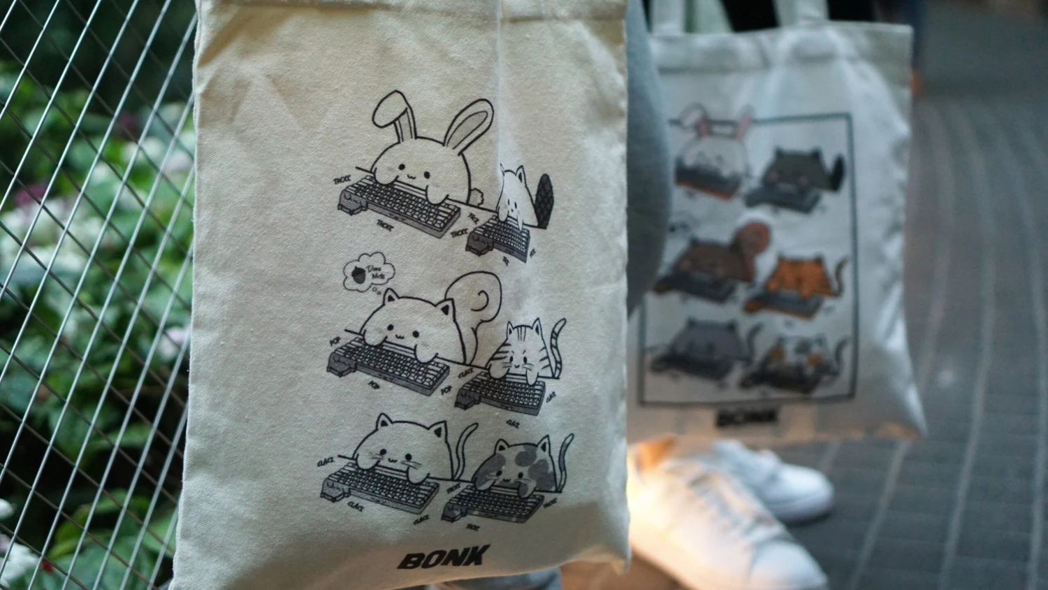 BONK Tote Bag R1 6 BONK Tote Bag R1 - Image 6