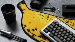 Banana Deskmat R3 -Qwertyqop Store download 1